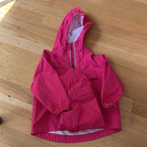 Hanna Andersson rain suit - size 80-85cm (US 2T)